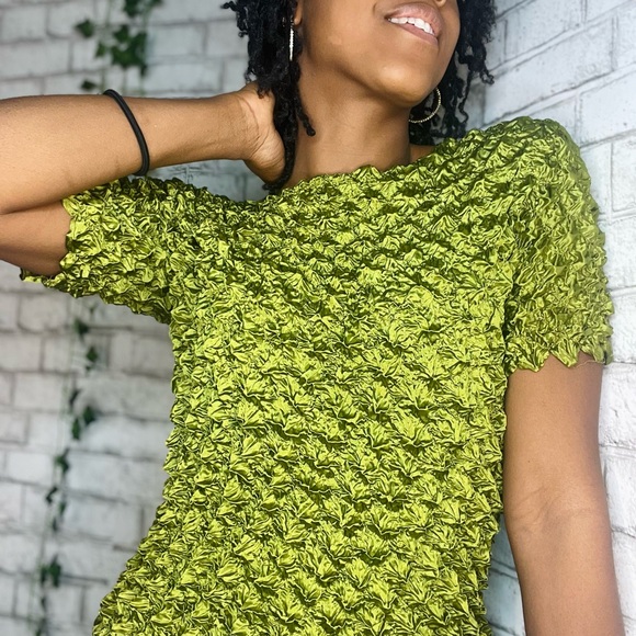 Y2K Popcorn Fabric Top - Picture 4 of 6